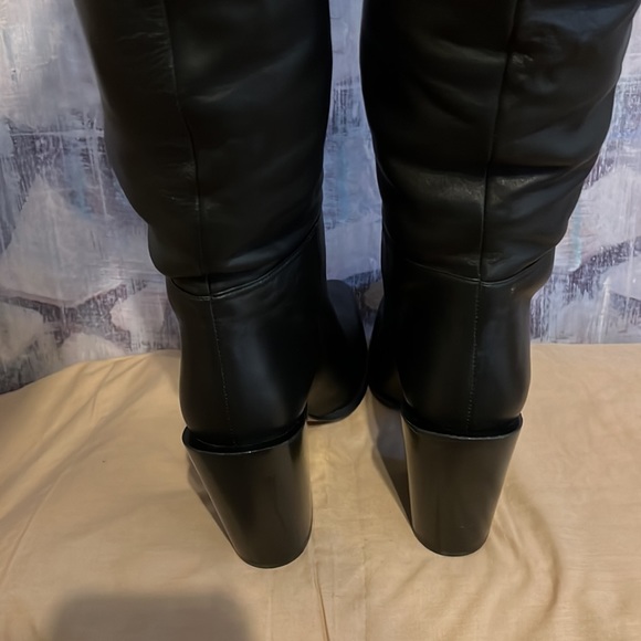 le mulholland over the knee boot frame